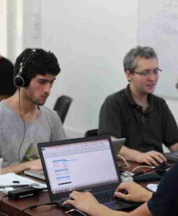 Gestión de Indicadores en un Laboratorio de Pruebas de Software