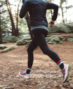 Tenis running de mujer: el complemento ideal para corredoras